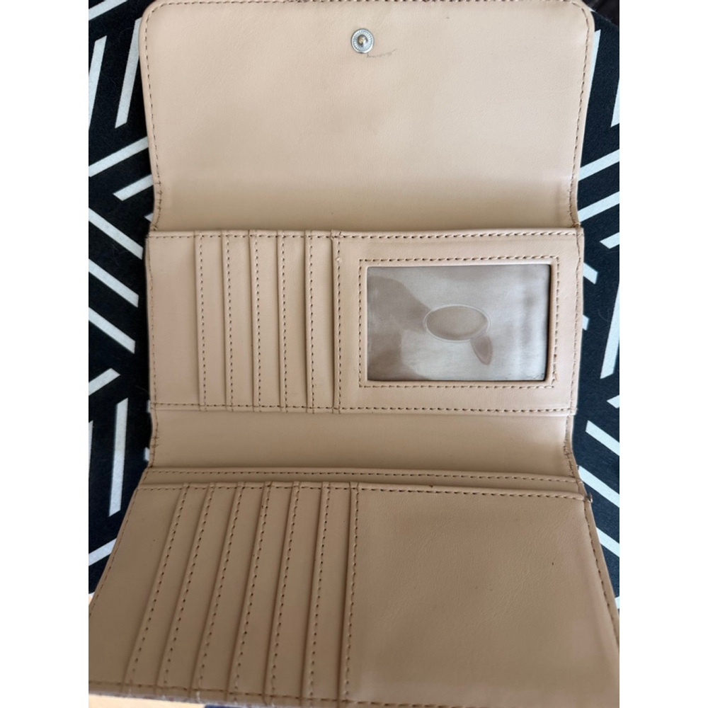 Guess One Size Pink Logo Wallet - Picture 3 of 6
